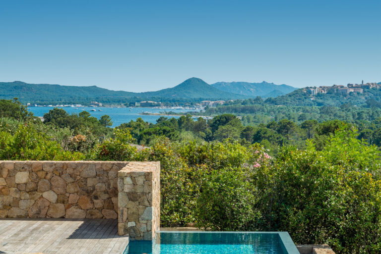 Villa for sale in Porto-Vecchio